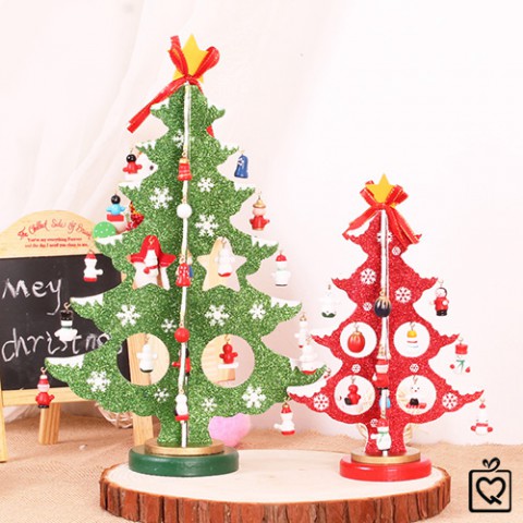 Cây thông Noel bằng gỗ ánh kim