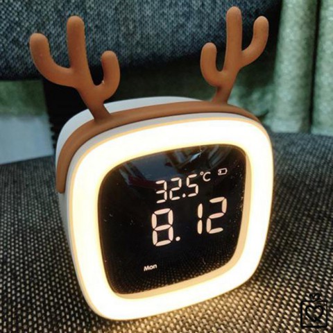 Đồng hồ báo thức đèn Led - cute pet TV   (Tặng 5 tai trang trí)