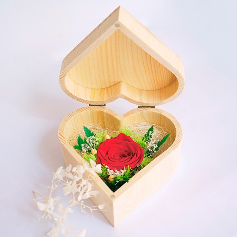 Hoa hồng bất tử hộp gỗ trái tim - Hồng đỏ