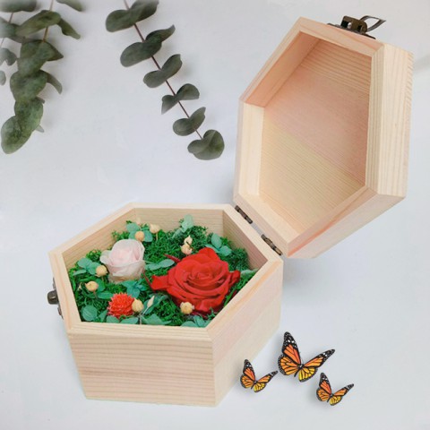 Hoa hồng bất tử hộp gỗ lục giác - Hồng đỏ