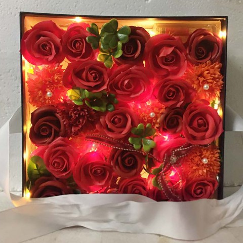 Hoa hồng sáp thơm Gift set màu đỏ
