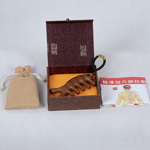 Bộ hộp quà lược gỗ đàn hương massage lưu thông