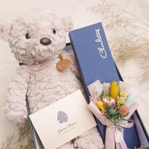 Quà tặng luvgift Luv212 Love Letter gồm gấu bông, socola, hoa sáp