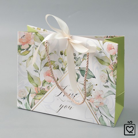 Túi đựng quà hoa hình chữ nhật nằm bằng giấy