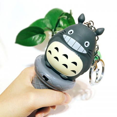 Quạt phun sương mini cầm tay Totoro