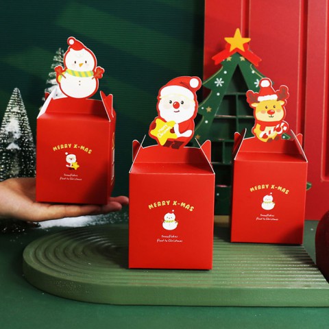 Socola LuvChocolate Giáng Sinh - Hộp 3D 8 viên	