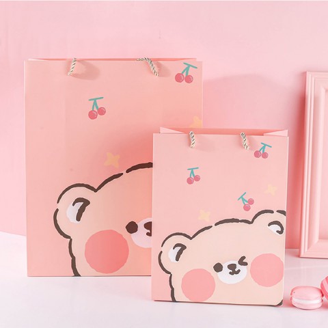 Túi giấy đựng quà gấu béo dễ thương