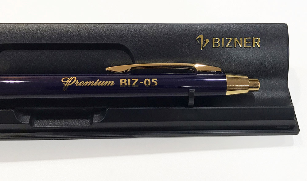 Bút bi bấm Bizner BIZ-05