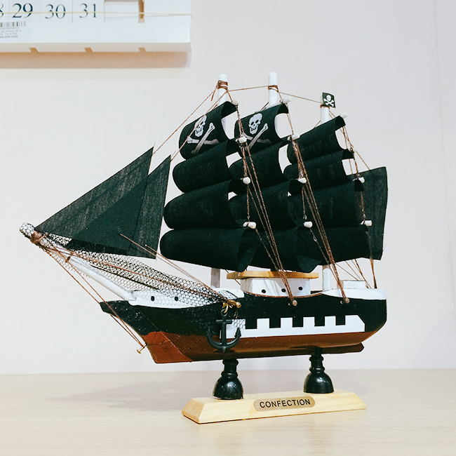 Mô hình thuyền hải tặc