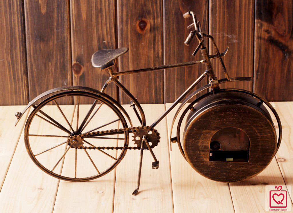 đồng hồ để bàn xe đạp cổ vintage 1879